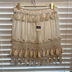 LIT cream fringe skirt sz M *NWT*